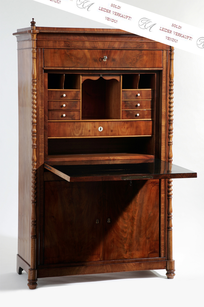 Sekretär, Biedermeier, Nussbaum