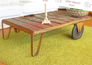Alter Industrie Rollwagen, Couchtisch