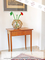 Ein Salontischchen, Biedermeier