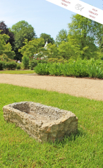 Ein altes Wasserbecken