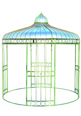 Ein großer Gartenpavillon
