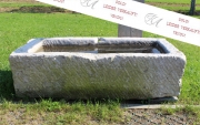 Großes Brunnenbecken, Kalkstein