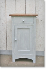 Nachtschrank, Weichholz, antik gefasst