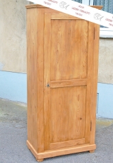 Wäscheschrank